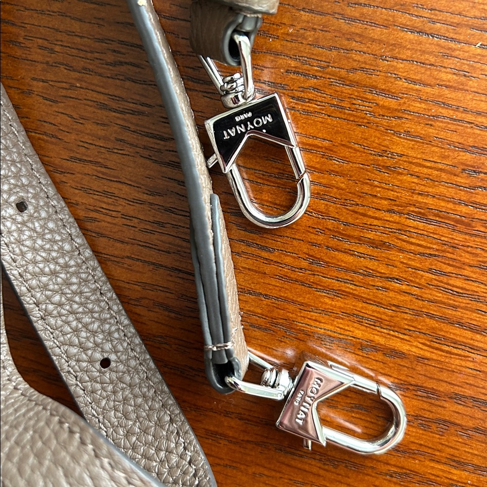 Moynat beautiful leather Crossbody/shoulder strap - Picture 4 of 8